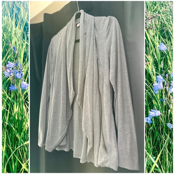 🌿FOREVER 21 Zip Up (M) - Picture 4 of 8